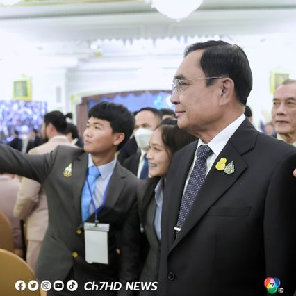 นายกรัฐมนตรี ไม่ขอตอบการเมืองกล่าวเพียงสั้นๆ Nothing