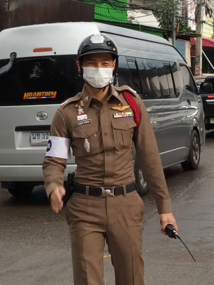 ไวรัลสนั่น ทำว้าวุ่นสารวัตรหล่อยิ้มละมุน เจ้าตัวแปลกใจพลังโซเชียลแชร์เพียบ