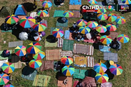 นักท่องเที่ยวแห่จองพื้นที่ ชมบั้งไฟพญานาค หน้าวัดไทย อ.โพนพิสัย จ.หนองคาย