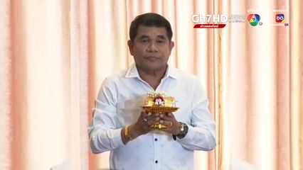 เจ๋ง ดอกจิก พร้อมด้วย นางสาวพิมณัฏฐา หรือ การ์ตูน แถลงข่าว ยืนยันว่าไม่เกี่ยวข้องกับขบวนการตบทรัพย์ อธิบดีกรมการข้าว