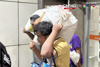 หมอชิตคึกคัก ประชาชนปริมาณมาก มาจากภาคอีสาน และภาคเหนือ เดินทางกลับถึง กทม.