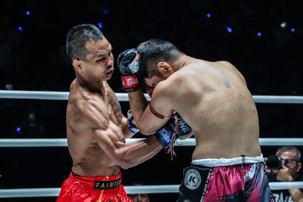 ONE ลุมพินี : นาบิล อานาน - ซอ ลิน อู โชว์ฟอร์มเดือดคว้าสัญญา ONE