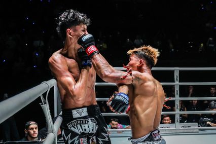 ONE ลุมพินี : กุหลาบดำ สจ.เปี๊ยกอุทัย เปิดค่ายมวยสมบูรณ์ฟาร์ม