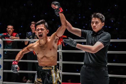 ONE ลุมพินี : ชาติพิชิต สส.ต้อยแปดริ้ว ทดสอบพลัง ขุนศึก ส.เดชะพันธ์