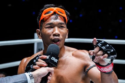 ONE ลุมพินี : “ทายาทค่ายลูกสวน” ชื่นชม “สมิงดำ” พัฒนาเร็ว พร้อมล่าความสำเร็จใน ONE