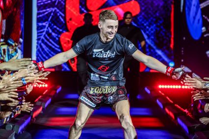 ONE ลุมพินี : เฟรดดี แฮ็กเกอร์ตี ส่งสารถึง รามาดาน ออนดาซ หลังโดนพาดพิงไม่หยุด