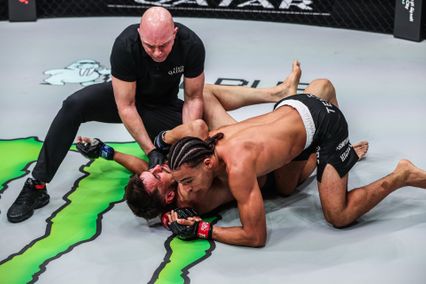 ONE Championship : เคด รูโทโล ย้อนจังหวะปิดบัญชียกแรก นิโคลัส วินญา ศึก ONE 171