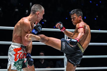 ONE ลุมพินี : พันธ์พยัคฆ์ รับน้องใหม่ มาจิด จอมน็อกฉายา รถไถ ศึก ONE ลุมพินี 100