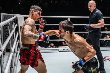 ONE Championship : เทียบหมัดต่อหมัด เสมาเพชร แฟร์เท็กซ์ vs อับดัลลา ดายาคีเอฟ