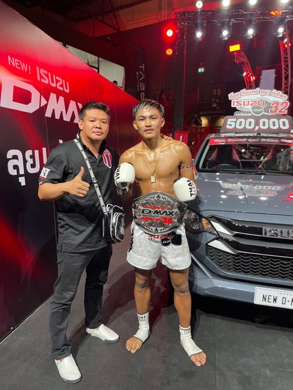 ONE ลุมพินี : สุขสวัสดิ์ พีเค.แสนชัย ลับศอกรอสับ พันฤทธิ์ ลูกเจ้าแม่สายวารี