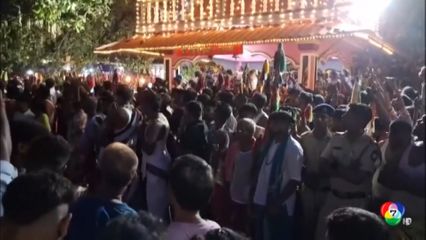 เหตุเหยียบกันตายในวัดฮินดู ของอินเดีย