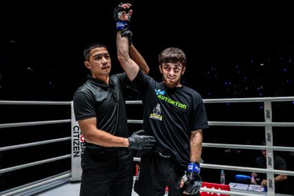 ONE ลุมพินี : อิลยาส มูซาเอฟ ขนอาวุธหนักแรง ลุยบี้วงใน วรพล ลูกเจ้าพ่อโรงต้ม