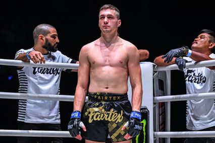 ONE ลุมพินี : โซเนอร์ เซน พร้อมแลกหมัด คมอาวุธ เอฟเอ.กรุ๊ป จบภาค 2 ให้เด็ดขาด