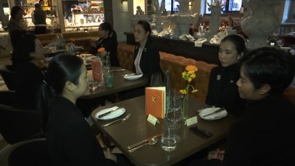 สมเด็จพระเจ้าน้องนางเธอ เจ้าฟ้าจุฬาภรณวลัยลักษณ์ อัครราชกุมารี กรมพระศรีสวางควัฒน วรขัตติยราชนารี พระราชทานพระวโรกาสให้ เอกอัครราชทูต ณ กรุงเบอร์ลิน เฝ้าถวายเลี้ยงพระกระยาหารค่ำ เนื่องในโอกาสเสด็จไปทรงปฏิบัติพระกรณียกิจทางวิชาการ ณ สมาพันธรัฐสวิส