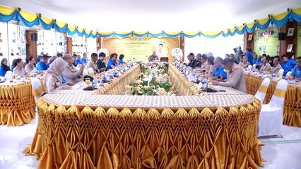 องคมนตรี ตรวจเยี่ยมโรงเรียนราชประชานุเคราะห์ ที่จังหวัดปัตตานี และยะลา