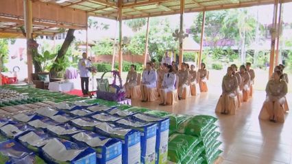 พระบาทสมเด็จพระเจ้าอยู่หัว และสมเด็จพระนางเจ้า ฯ พระบรมราชินี พระราชทานสิ่งของ เครื่องอุปโภคบริโภค และเวชภัณฑ์ทางการแพทย์ แก่สถานสงเคราะห์ เนื่องในโอกาสวันคล้ายวันเฉลิมพระชนมพรรษา สมเด็จพระนางเจ้าฯ พระบรมราชินี วันที่ 3 มิถุนายน 2568
