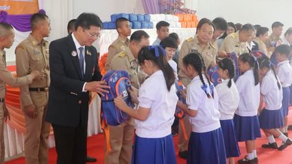 ราชวิทยาลัยจุฬาภรณ์ จัดหน่วยแพทย์พระราชทาน ให้บริการตรวจรักษา พร้อมมอบกระเป๋ายาพระราชทาน ที่จังหวัดนครสวรรค์ เพื่อถวายเป็นพระราชกุศล เนื่องในโอกาสวันเฉลิมพระชนมพรรษา สมเด็จพระนางเจ้า ฯ พระบรมราชินี