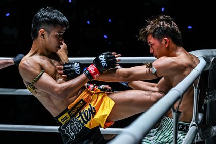 ONE ลุมพินี : เพชรภูผา เอกปู่ยีนส์ งัดฝีมือเข้าสู้ อาซาฮี ชินากาวา ศึก ONE ลุมพินี 114