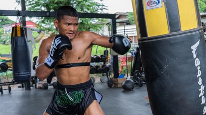 ONE ลุมพินี : แสงอาทิตย์ ลูกทรายกองดิน ไม่ด้อยค่า "เสือแบล็ค" ฟอร์มตก ยอมรับงานนี้ไม่หมู