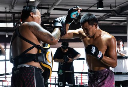 ONE ลุมพินี : เสกสรร อ.ขวัญเมือง โชว์ฟิต พร้อมฉะ เมืองไทย พีเค.แสนชัย ภาค 5 ศึก ONE ลุมพินี 114