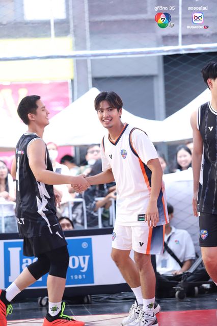 ภาพการแข่งขันบาสเกตบอล 3x3 คู่พิเศษ ในการแข่งขันบาสเกตบอล 3x3 นักเรียนชาย แชมป์กีฬา 7HD 2025