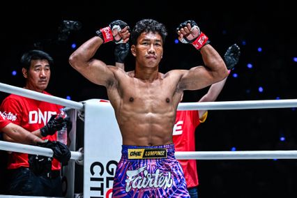 ONE ลุมพินี : เพชรสุขุมวิท บอยบางนา อาสาเป็นคนแรกหยุดไร้พ่าย อัสลามจอน ออร์ติคอฟ
