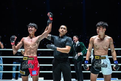 ONE ลุมพินี : “เสือแบล็ค” ทุบนิ่ม “แสงอาทิตย์”, “รามาดาน - อัสลามจอน” พิชิตสัญญา ONE ศึก ONE ลุมพินี 114