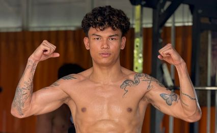 ONE Championship : นนทชัย จิตรเมืองนนท์ เสริมศอกดับห้าว อับดุลลา ดายาคาเอฟ