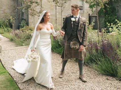 ONE Championship : นิโค คาร์ริลโล เผยโมเมนต์หวานจูงมือคู่หมั้นสาวเข้าประตูวิวาห์