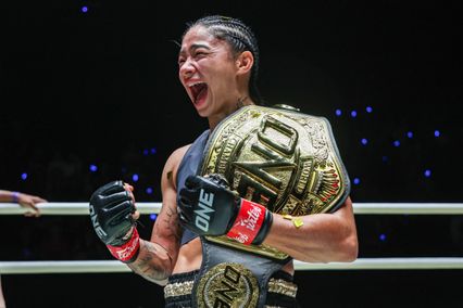 ONE Championship : 2 นักสู้โชว์อาวุธเด็ด หยิบโบนัสรวมกว่า 3.2 ล้านบาท ศึก ONE Fight Night 33