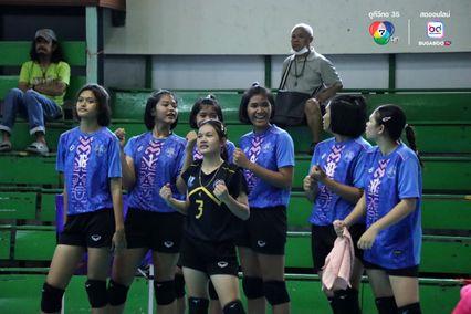 ประมวลภาพ วอลเลย์บอล แชมป์กีฬา 7HD 2025 : เทศบาล 1 (เอ็งเสียงสามัคคี) 0-3 บดินทรเดชา (สิงห์ สิงหเสนี)