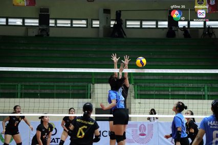 ประมวลภาพ วอลเลย์บอล แชมป์กีฬา 7HD 2025 : เทศบาล 1 (เอ็งเสียงสามัคคี) 0-3 บดินทรเดชา (สิงห์ สิงหเสนี)