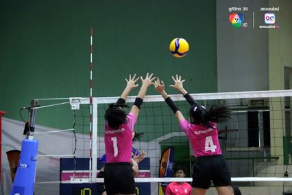 ประมวลภาพ วอลเลย์บอล แชมป์กีฬา 7HD 2025 : เทศบาล 3 วัดไชนาวาส 3-0 กาญจนาภิเษกวิทยาลัย กระบี่