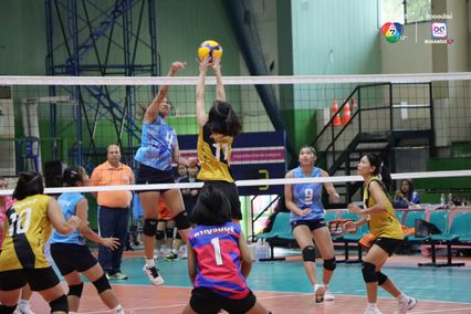 ประมวลภาพ วอลเลย์บอล แชมป์กีฬา 7HD 2025 : เทพมงคลรังษี 3-0 กาญจนาภิเษกวิทยาลัย เพชรบูรณ์