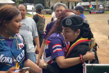 สัมผัส เพื่อรับรู้ คณะผู้พิการทางสายตาเที่ยวปราสาทตาเมือนธม