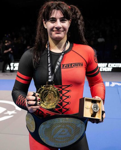 ONE Championship : ONE เซ็นสัญญา เฮเลนา เครวาร์ สาวน้อยมหัศจรรย์ วัย 18 ปี