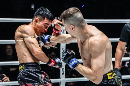 ONE ลุมพินี : โซเนอร์ เซน เตือน วรพล ลูกเจ้าพ่อโรงต้ม ระวังโดนรถชนบนเวที