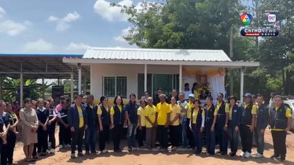 พ่อแม่ "พลทหาร ธีรยุทธ" ทหารกล้าวีรบุรุษชายแดนไทย-กัมพูชา ซาบซึ้งรับบ้านพระราชทาน