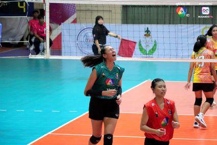 ประมวลภาพ วอลเลย์บอล แชมป์กีฬา 7HD 2025 : กีฬาจังหวัดอ่างทอง 2-3 เทพมงคลรังษี