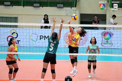 ประมวลภาพ วอลเลย์บอล แชมป์กีฬา 7HD 2025 : กีฬาจังหวัดอ่างทอง 2-3 เทพมงคลรังษี