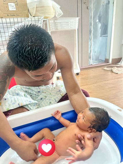 ONE Championship : รถถัง จิตรเมืองนนท์ เปิดโหมดละมุนดูแลลูกชายสุดที่รัก “น้องซลาตัล”