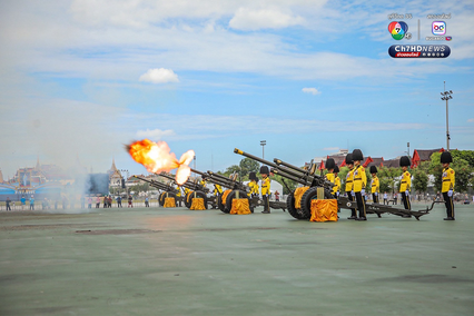 กองทัพบก ยิงสลุตหลวง 21 นัด เฉลิมพระเกียรติ “พระบรมราชชนนีพันปีหลวง”