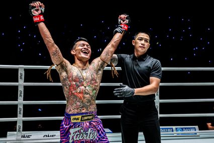 ONE ลุมพินี : กิ่งซางเล็ก ว.คำชำนาญ เผยเบื้องหลังพลิกฟอร์มแพ้ติดสู่ชนะน็อกรวด