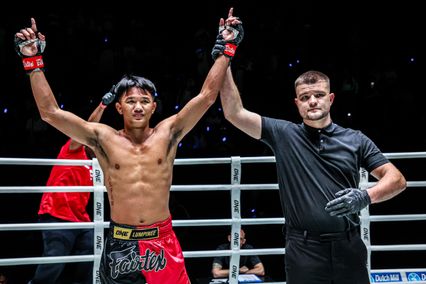 ONE ลุมพินี : 3 นักสู้ โชว์อาวุธปิดเกมสวย ทุบโบนัสรวมกว่า 1 ล้านบาท ศึก ONE ลุมพินี 120