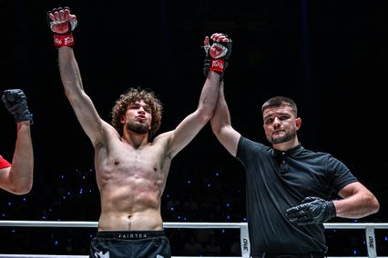 ONE ลุมพินี : มักซิม บักห์ทิน ประกาศน็อก เต็งหนึ่ง แฟร์เท็กซ์ ยืดไร้พ่าย 11 ไฟต์