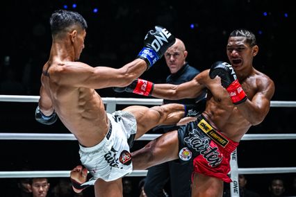 ONE ลุมพินี : แสงอาทิตย์ ลูกทรายกองดิน ชนแกร่ง อาลี โคยูนชู ศึกใหญ่ ONE ลุมพินี 126