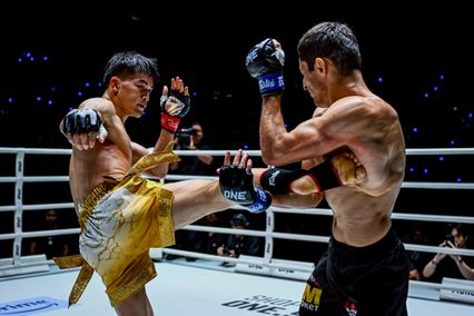 ONE Championship : สเตลลา เฮเมตซ์เบอร์เกอร์ คว้าเข็มขัดมวยไทย รุ่นสตรอว์เวต, “ชาโด้-แรมโบ้เล็ก” ควงแขนเก็บชัยสวย