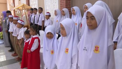 สมเด็จพระกนิษฐาธิราชเจ้า กรมสมเด็จพระเทพรัตนราชสุดา ฯ สยามบรมราชกุมารี ทรงปฏิบัติพระราชกรณียกิจที่จังหวัดนราธิวาส และยะลา