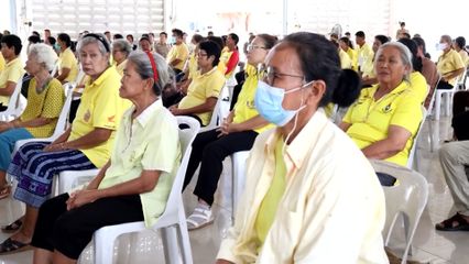 สมเด็จพระเจ้าน้องนางเธอ เจ้าฟ้าจุฬาภรณวลัยลักษณ์ อัครราชกุมารี กรมพระศรีสวางควัฒน วรขัตติยราชนารี พระราชทานสิ่งของแก่ผู้ประสบอุทกภัย ที่จังหวัดเพชรบูรณ์ และโปรดให้โรงพยาบาลจุฬาภรณ์ ออกหน่วยแพทย์พระราชทาน ที่จังหวัดตราด