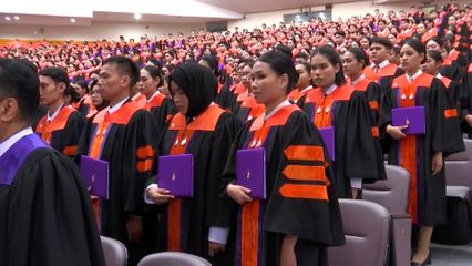 สมเด็จพระเจ้าน้องนางเธอ เจ้าฟ้าจุฬาภรณวลัยลักษณ์ อัครราชกุมารี กรมพระศรีสวางควัฒน วรขัตติยราชนารี เสด็จแทนพระองค์ไปพระราชทานปริญญาบัตรแก่ผู้สำเร็จการศึกษาจากมหาวิทยาลัยวลัยลักษณ์ ประจำปีการศึกษา 2567